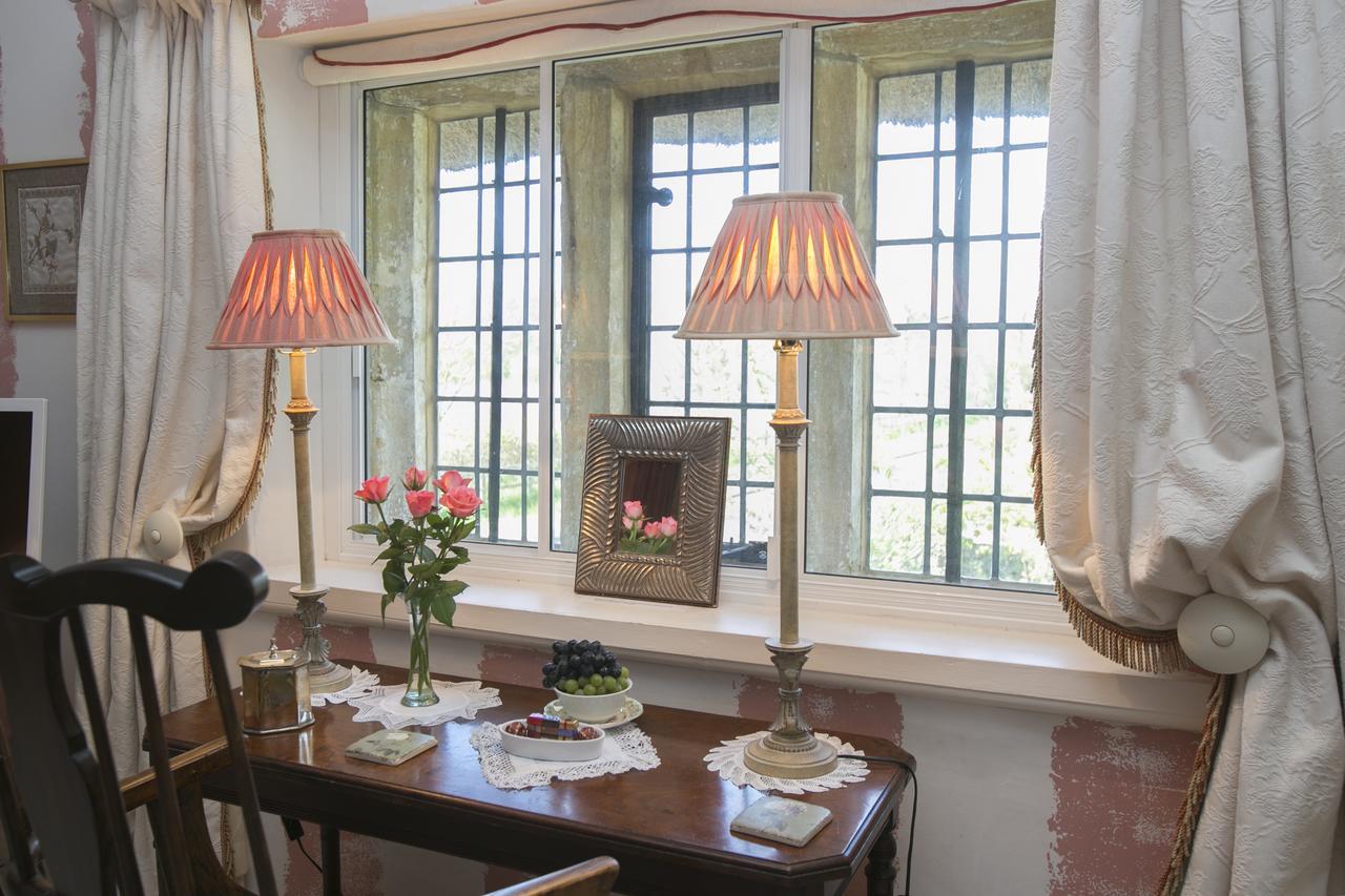 Tudor Cottage B&B Frampton Dorchester Bagian luar foto