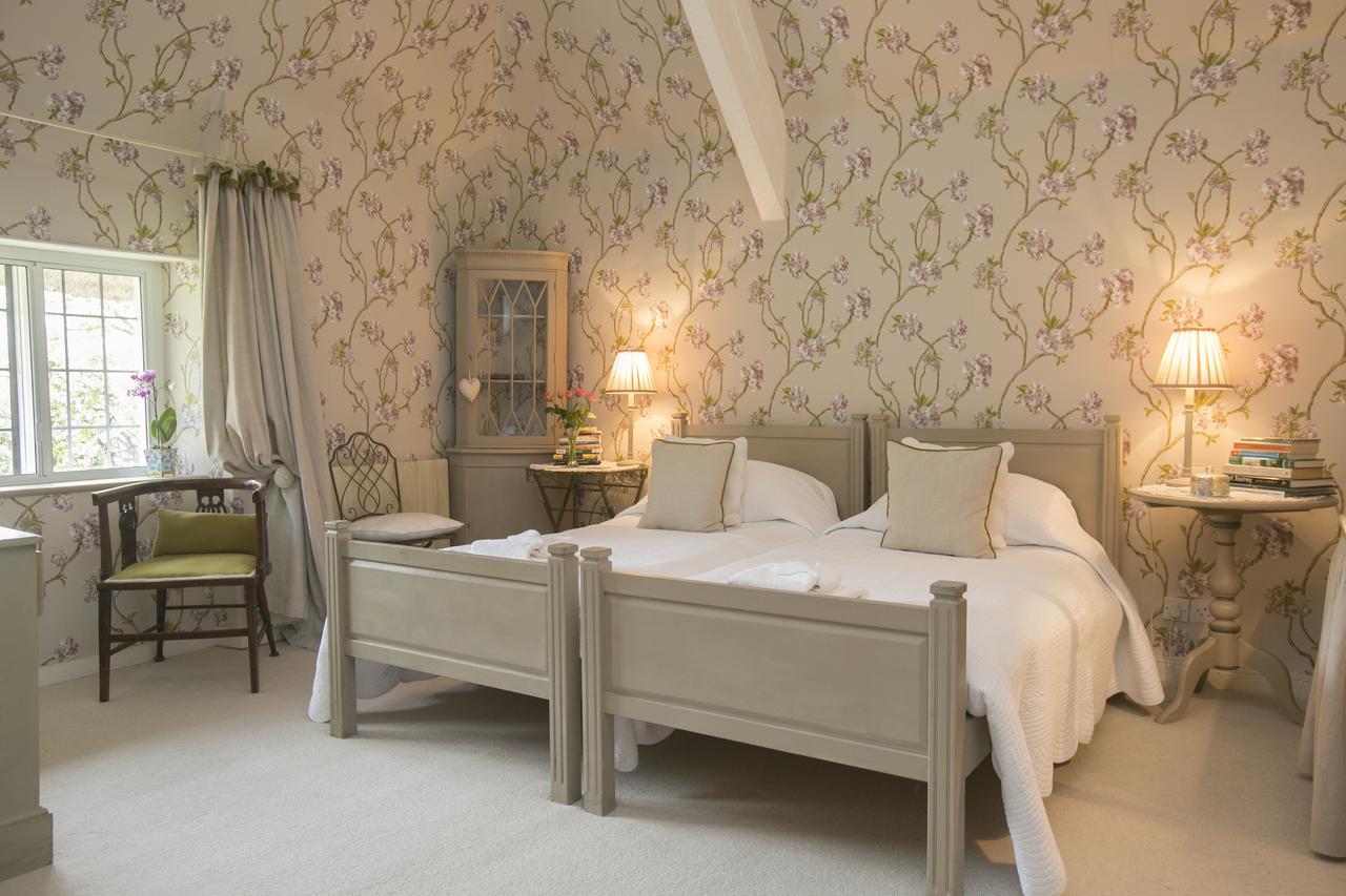 Tudor Cottage B&B Frampton Dorchester Bagian luar foto